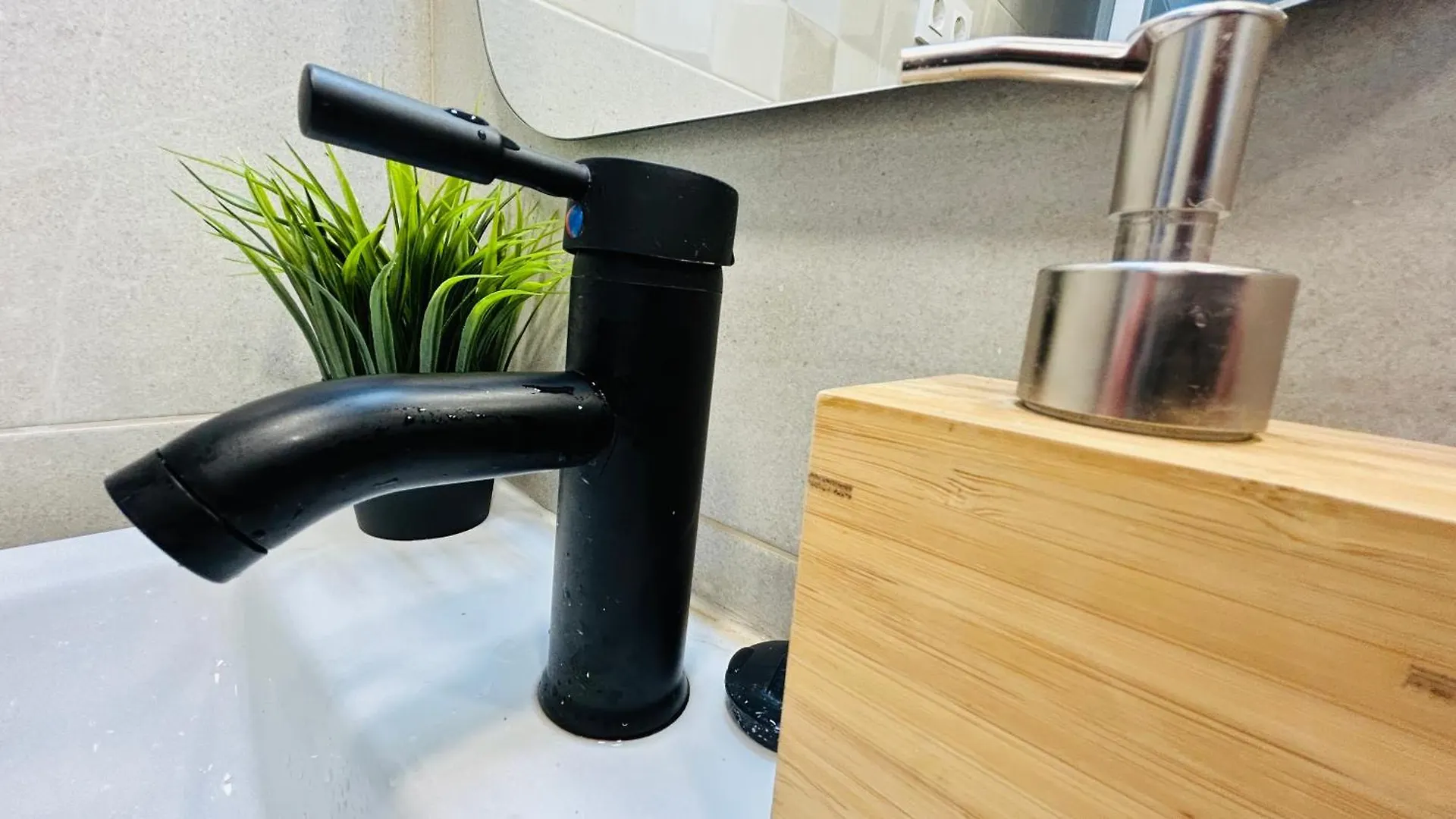 Apartament Maifamilybcn-Comodo Y Metro Cercano Badalona Hiszpania